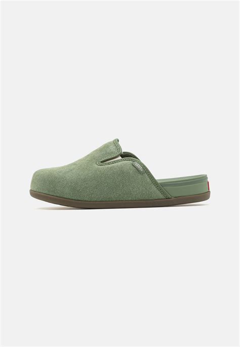 unisex mules